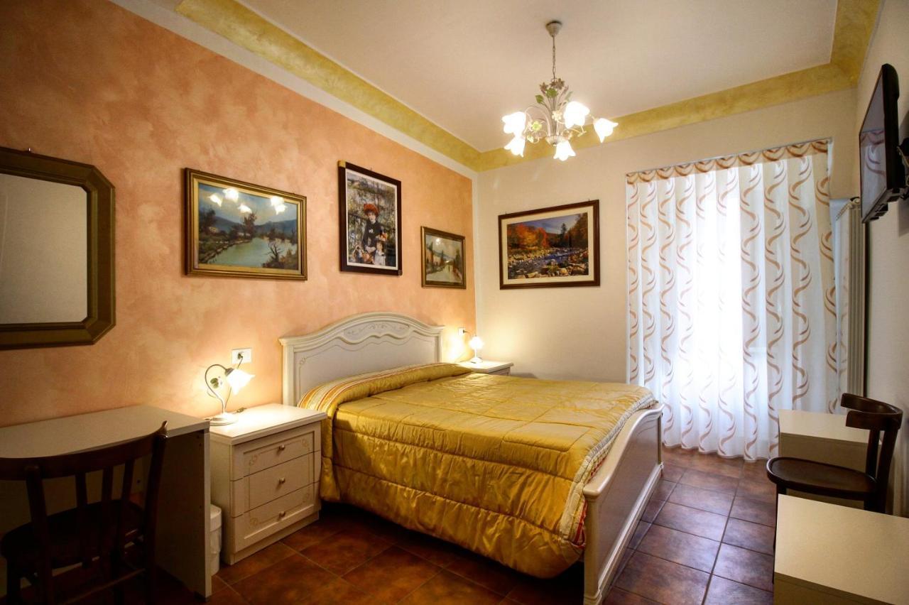 B&B In Centro A Pacentro Экстерьер фото